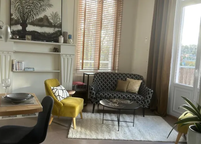 Apartament Avec Grande Terrasse *